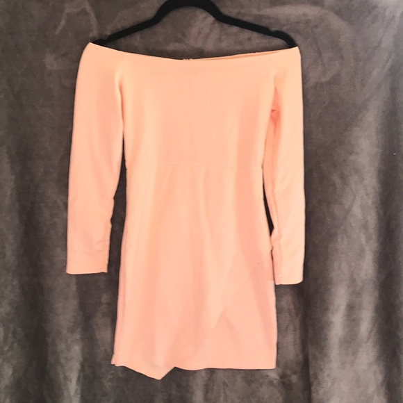 OFF THE SHOULDER . PINK DRESS - Picture 1 of 2